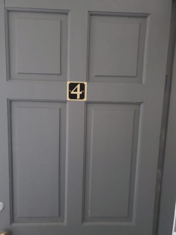 Blessington Road B&B & Lockinn Bar & Restaurant Λίβερπουλ Εξωτερικό φωτογραφία